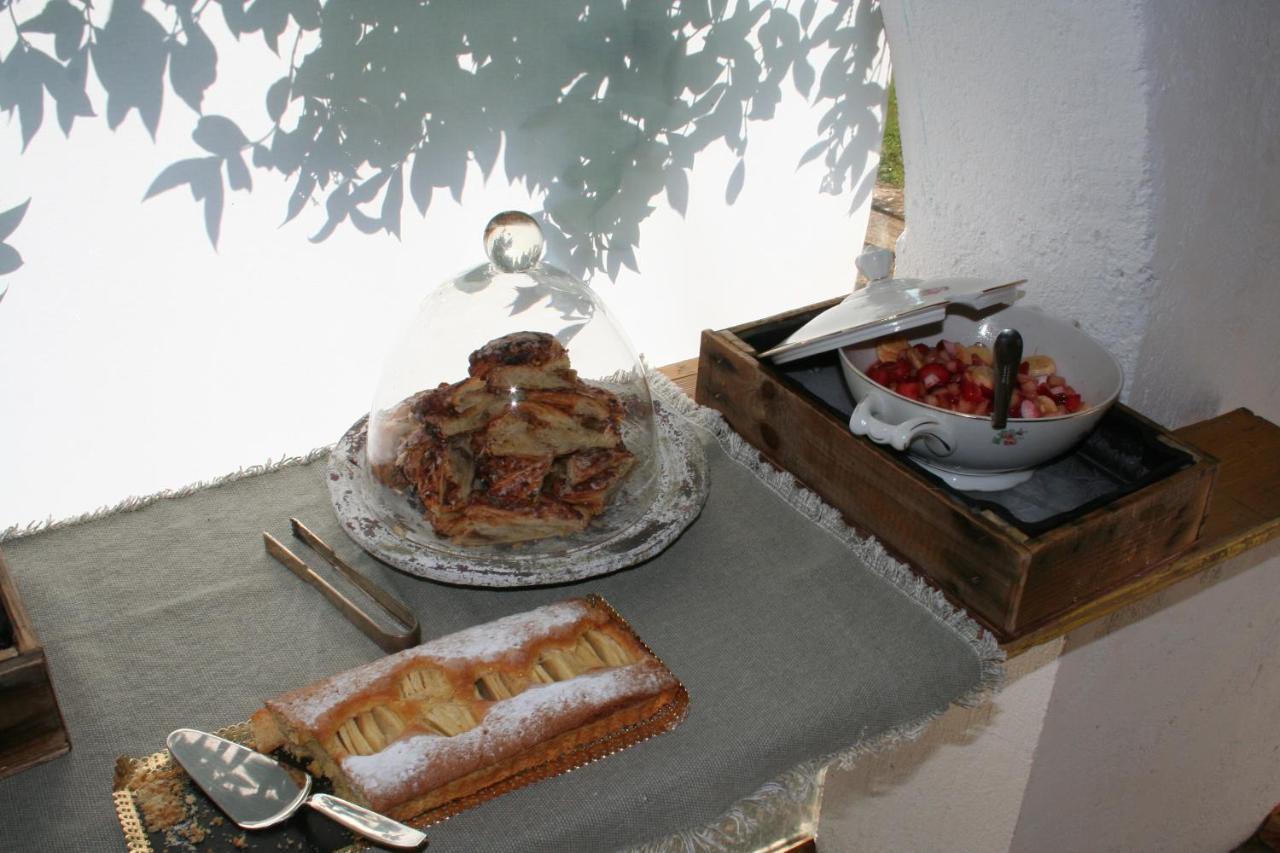Le Rondini Bed & Breakfast Montras Ngoại thất bức ảnh